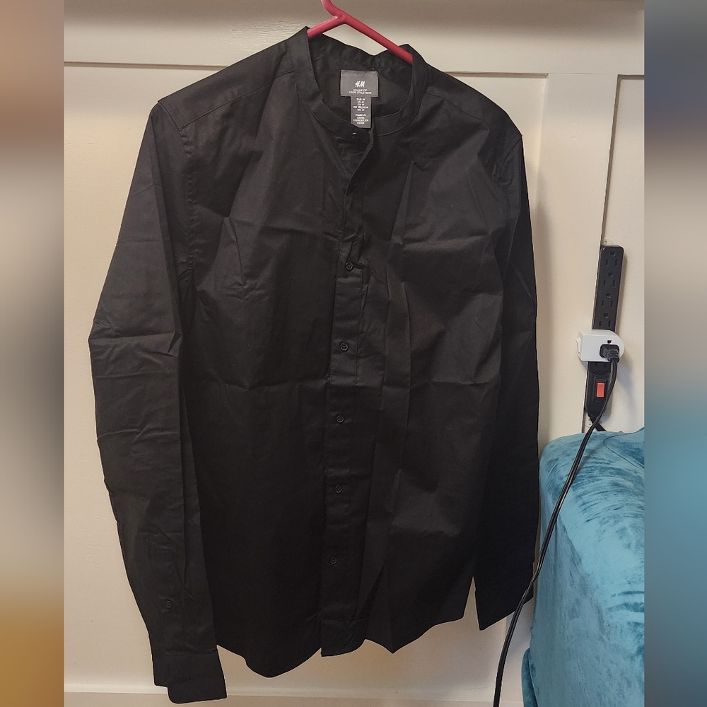 Muscle Fit Band-collar Shirt